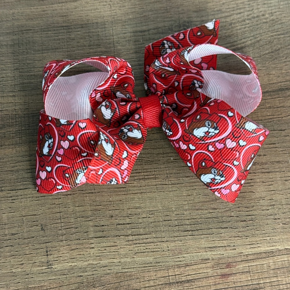 Buc-ee’s Valentine Beaver Hair Bow Red Ribbon Clip